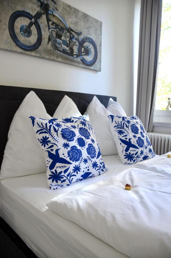 Apartman Favorita Apartment Wina Bagian luar foto
